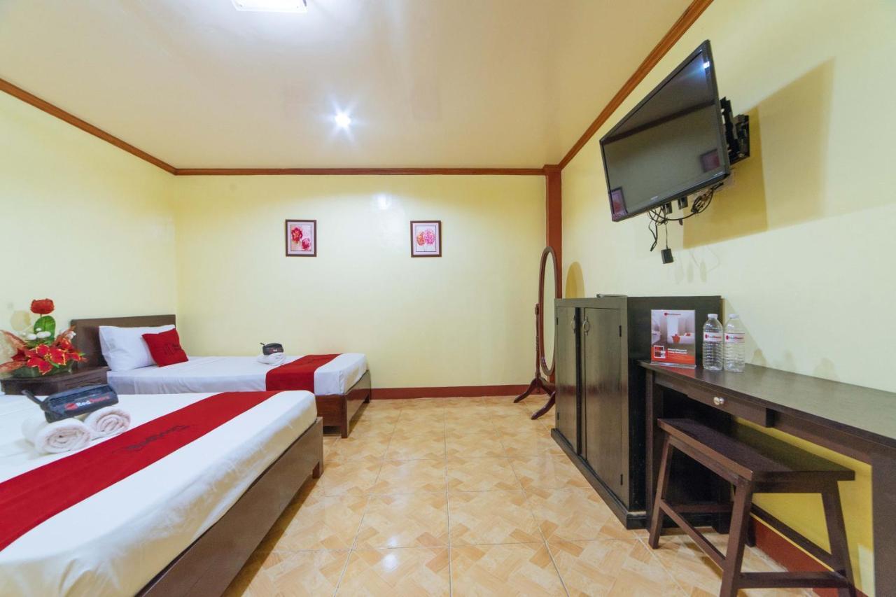 Hotel Reddoorz Near Golden Sarok Shrine Kalibo Exteriér fotografie
