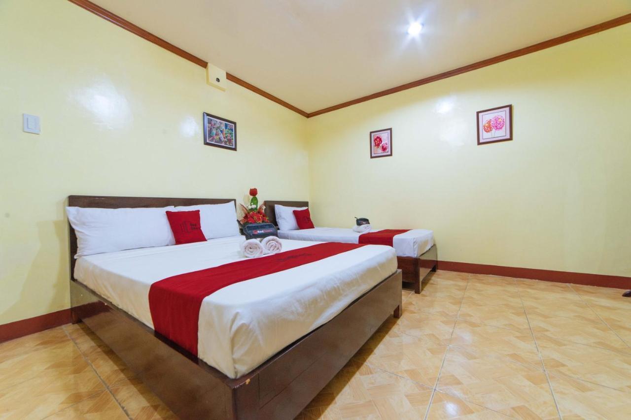 Hotel Reddoorz Near Golden Sarok Shrine Kalibo Exteriér fotografie